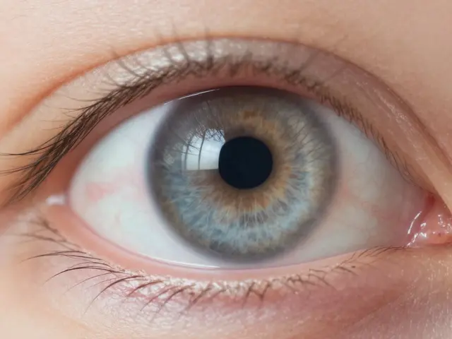 Rote Augen durch HHC? Die Wahrheit über Cannabinoid-Effekte